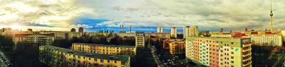 klefue - @klefue: Dzien dobry Berlin
#berlin #widokzaoknem #chmury #slonce #nexus5 #...