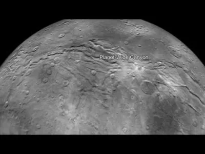 Kerykejon - Przelot sondy New Horizons nad księżycem Plutona - Charonem

Piekło zam...