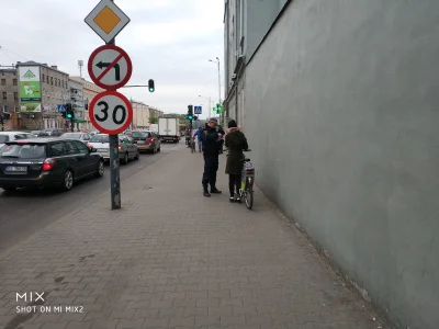 TRYT0N - @SanczezG ostatnio robili łapankę rowerzystów u mnie w mieście za jazdę po c...