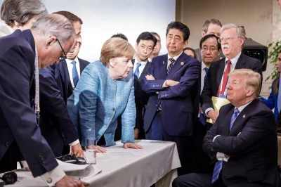 s.....y - Szczyt G7 - jedno zdjęcie mówiące więcej, niż 1000 słów 
#polityka #g7 #us...