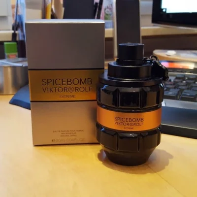 dr_love - #150perfum #perfumy 20/150

Viktor & Rolf Spiceboamb Extreme (2015)

Mi...