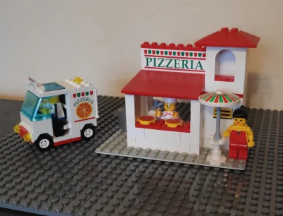 Klauzula_wykonalnosci - Jak ja lubię ten niepozorny zestaw (｡◕‿‿◕｡)
Lego 6350 Pizza T...