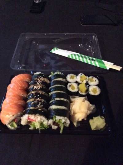 k.....o - #sushi z mahi tahi za 20zł (50zł - 10zł z kuponu - 20zł z promocji visa). C...