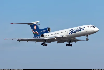 NoOne3 - @bigdabro: Do tej pory, to może już latać w barwach Yakutia Airlines.