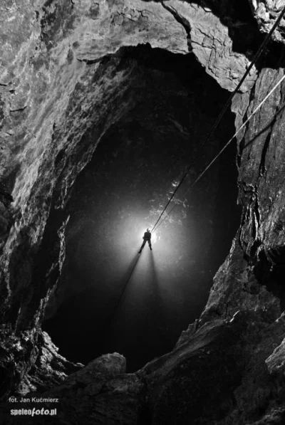 rubikoon - @iskra-piotr: gigantyczne, polecam jaskinie pod Wielkim Okiennikiem