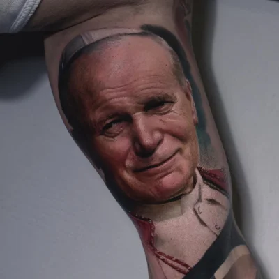 hunter666 - #tatuaze #jp2 #tattoo 
Jan Paweł Tatuaż 2 
Wykonanie Karol Rybakowski