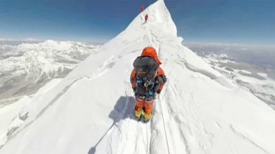 B.....e - nie mam szacunku do "alpinistów" "himalaistów" i innych kretynów, którzy wł...