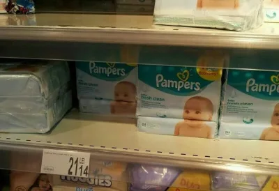 mieszalniapasz - #kanada #pampers #pieluchy

Pieluchy dla kanadyjskiego smroda :)