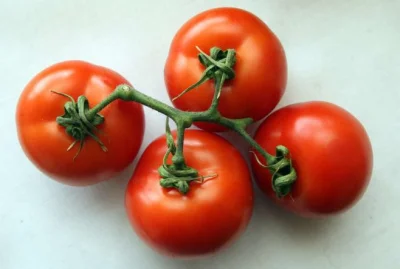 sspiderr - Jedyna rzecz jakiej brakuje mi do pełni szczęścia to pomidorów po 2zł.



...
