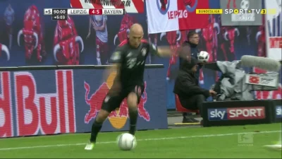 johnmorra - #mecz #golgif

RB Leipzig 4 - 5 Bayern Munich - ROBBEN RATUJE MECZ !!!!...