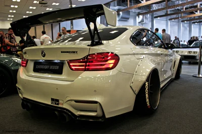 leworwel - BMW 4 Suhorovsky Design od Carbonerre Projekt ( ͡° ͜ʖ ͡°) 
SPOILER
#samo...