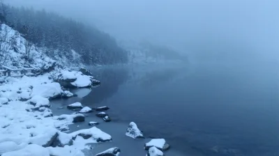 WesleyGibson - Fota Morskiego Oka cyknięta w piątek, około godziny 16. Jedyny lód jak...