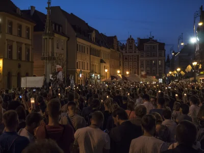 Reepo - Ok krótkie podsumowanie protestu we Wrocławiu. W sumie bardzo ok, dość sporo ...