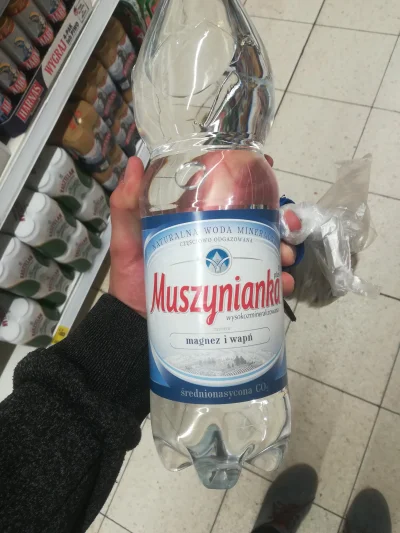 M.....z - Nadwodna i nawet z tym nie handlujcie. 
#woda #muszynianka #polska