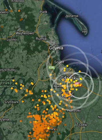 p.....2 - ale burzuje
#gdansk #burza #trojmiasto #pogoda