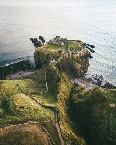 Artktur - Zamek Dunnottar
fot. Connor Mollison

Odkrywaj świat z wykopem ---> #exp...