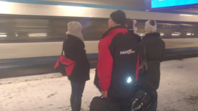 MvPancer - Szach mat PolskiBus! Nawet wasi kierowcy wybrali Pendolino!

#polskibus ...