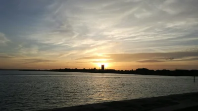 Jacko_ - Portsmouth o zachodzie słońca z przed paru tygodni 
#uk #portsmouth