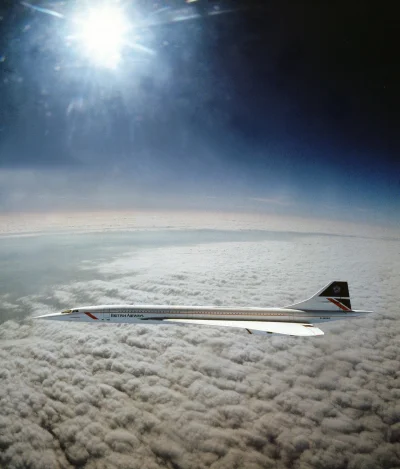 Hoverion - Zdjęcie Concorde'a lecącego z prędkością Mach 2. Wykonane nad Morzem Irlan...