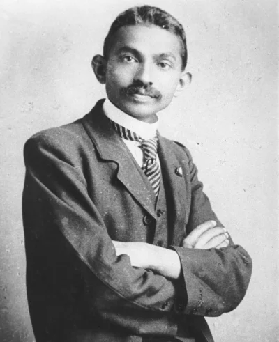 brusilow12 - Mahatma Gandhi jako młody prawnik w 1893 roku


#fotohistoria #histor...