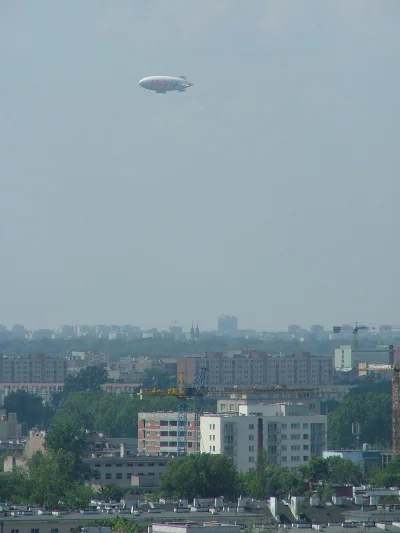 wigr - Gdzie się podziały tamte sterowce, które latały nad Warszawą (i innymi miastam...