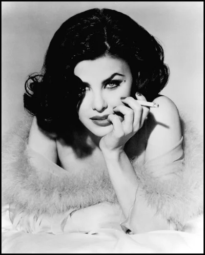 Tunia - #ladnapani #sherilynfenn #gentelmanboners