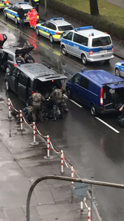 Okcydent - #niemcy #dortmund #terroryzm (?) czy #amoklaufer (?)

 W miejscowości Men...