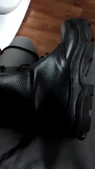 F.....x - #gif #buty Dobry pomysł.