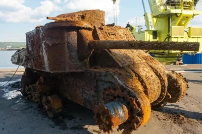 Zwiadowca_Historii - Co zrobić gdy chciałeś na paradzie zabłysnąć sprzętem który wyko...