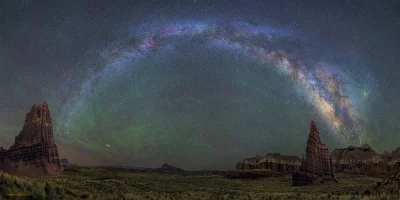 wykopowy_on - Ale tęcza (ʘ‿ʘ) 
 The Milky Way over Capitol Reef National Park in Utah...