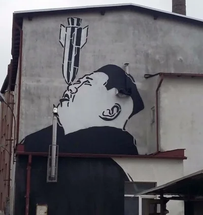 Kristof7 - Taki oto mural pojawił się w Gdańsku.

#gdansk #mural #fotografia #niemo...