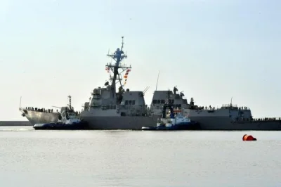 piciuuuu - #statkiboners
Amerykański niszczyciel rakietowy USS Jason Dunham, z rakie...
