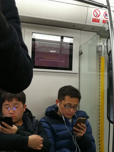 norusiek - Ubuntu w pekińskim metrze #chiny