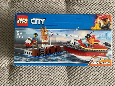 sisohiz - #legosisohiz #lego

#37 zestaw to: "LEGO 60213 City - Pożar w dokach".
P...