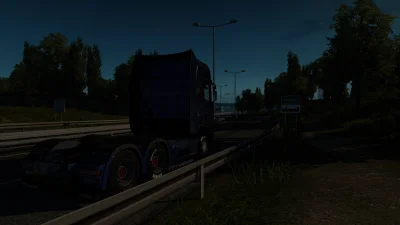 Lepki - Tak tylko przypominam. I pamiętajcie o kolejce na serwerze ( ͡~ ͜ʖ ͡°)
#ets2