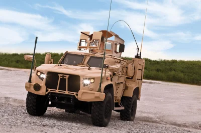 piotr-zbies - U.S. Army zamówiło kolejne 409 minoodpornych samochodów terenowych Oshk...