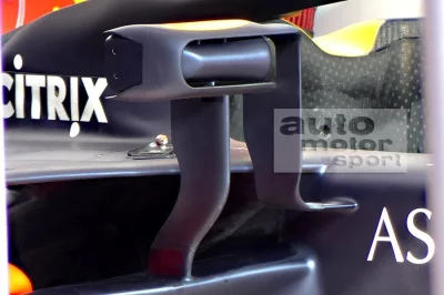 MasterGrubaster - Red Bull na Spa przywiózł lusterka w stylu Ferrari
#f1