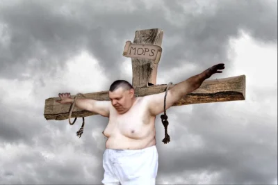 HouseBrand - @KrzysztofSuchodolski: " Ja jestem męczennik jak ten Pan Jezus Chrystus"