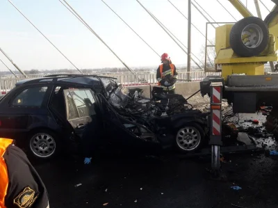 Turbator - Wczorajszy #wypadek na s7 w #krakow

Kierowca BMW #!$%@?ł się na moście ...