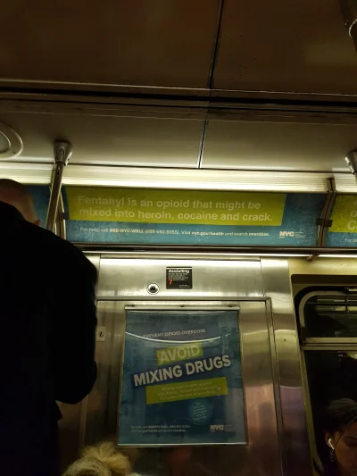 interkuza - Kampania reklamowa w metrze w NY
#narkotykizawszespoko #protip #heheszki