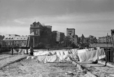 Doctor_Manhattan - #Warszawa 1946 r., wiadukt Pancera, balustrada zabezpiecza wysadzo...