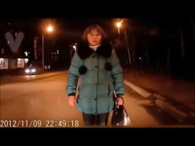 ledy - Rusko języczni lubią rzucać się pod samochody w celu wymuszenia odszkodowania,...