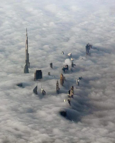 t.....m - Wieżowce Dubaju przebijają się przez morze chmur

Zródło: Dubai Weather
#ci...