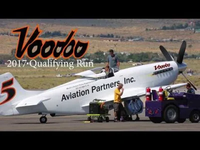 starnak - P-51 wersja Voodoo FAST And LOUD! Reno Qualifying 2017, osiągający prędkość...