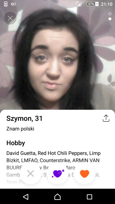 Kamilowelove - Co ten #niebieskipasek 
Plus cudowne brwi
#tinder #logikaniebieskich...