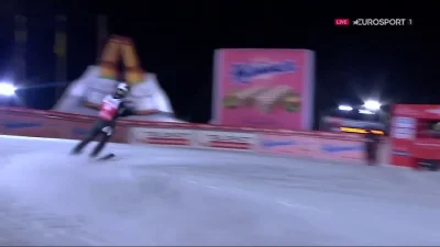 nieodkryty_talent - Robert Johansson - 132 metry
#skoki #skokgif #ruka