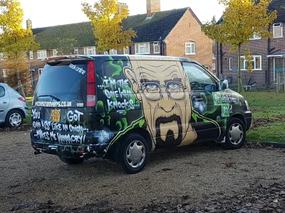 Jubei - Dobry pomysł jak odczarować c-------o vana. I like.
#breakingbad #carspotting...