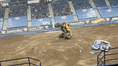 Niebezpiecznywonszzecznny - Nawet spoko XD #monsterjam #usa