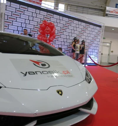 Akuku69 - #yanosik #motoryzacja #samochody #lamborghini #targi #targimoto2015 
https...