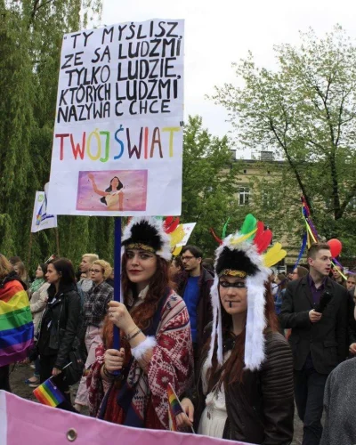 artpop - Piękny cytat od Pocahontas na sobotnim Trójmiejskim Marszu Równości #lgbt #g...